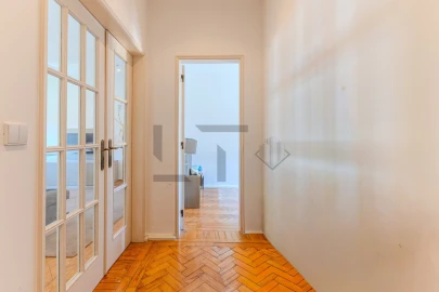 Apartamento T4 para Venda em Alvalade