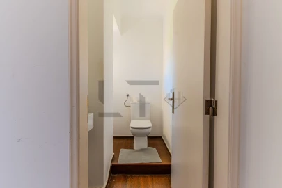 Apartamento T4 para Venda em Alvalade