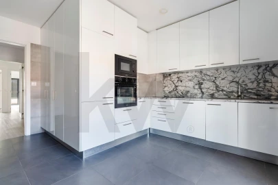 Apartamento T3 para Venda em Mina de Água