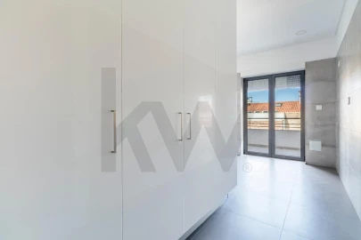 Apartamento T3 para Venda em Mina de Água