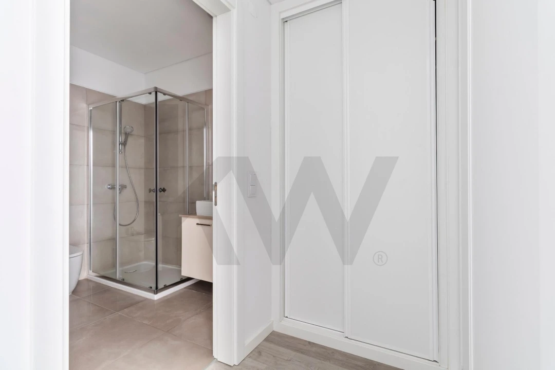 Apartamento T3 para Venda em Mina de Água Foto 24