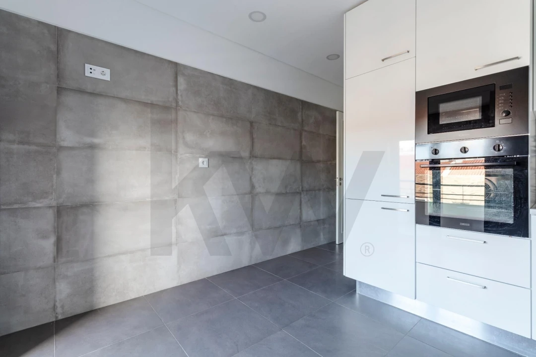 Apartamento T3 para Venda em Mina de Água Foto 5