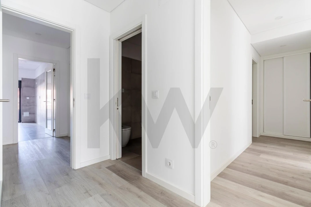 Apartamento T3 para Venda em Mina de Água Foto 13