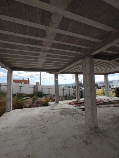 Moradia T4 para Venda em Leiria, Pousos, Barreira e Cortes