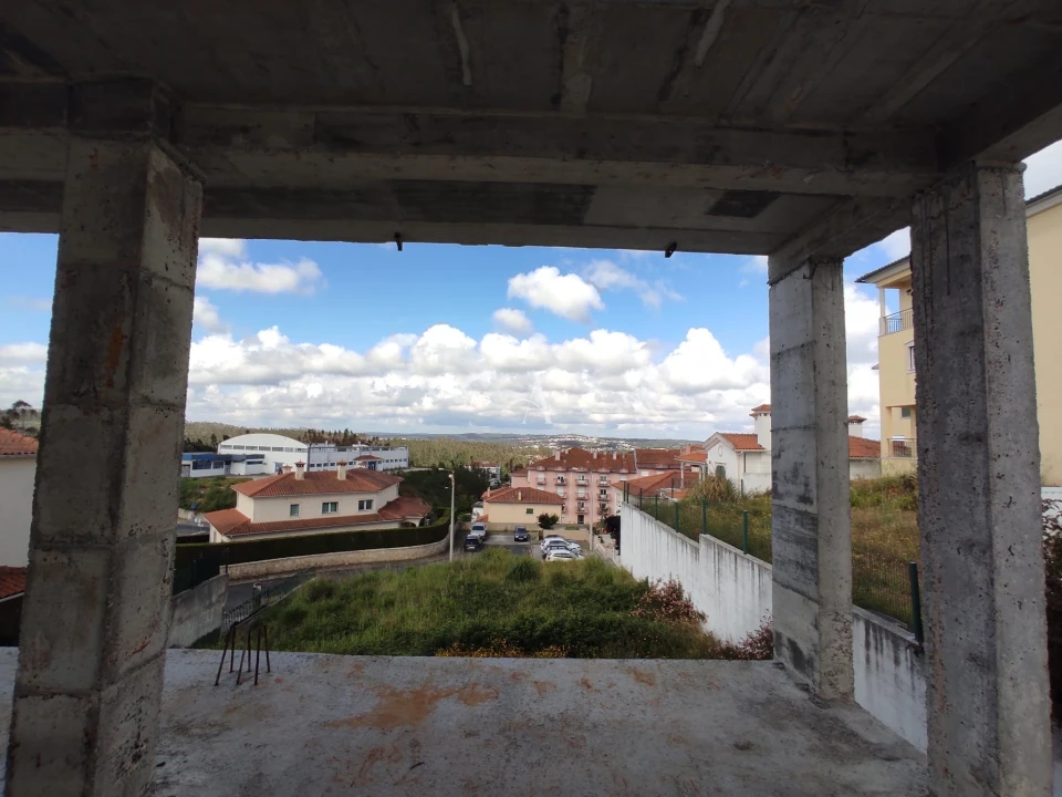 Moradia T4 para Venda em Leiria, Pousos, Barreira e Cortes Foto 14