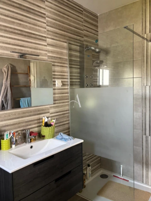 Apartamento T4 para Venda em Santa Maria, São Pedro e Sobral da Lagoa