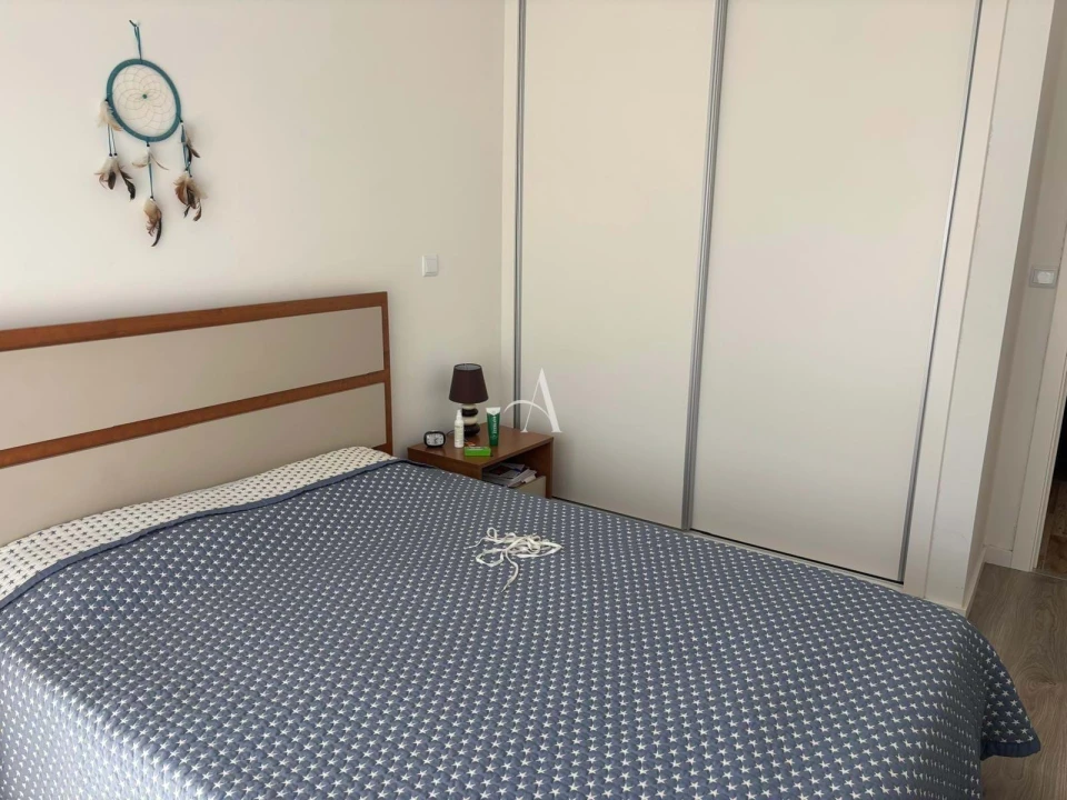 Apartamento T4 para Venda em Santa Maria, São Pedro e Sobral da Lagoa Foto 17