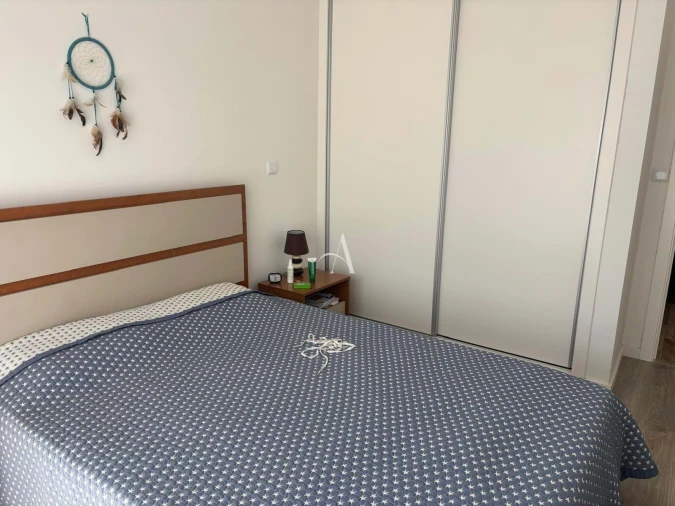 Apartamento T4 para Venda em Santa Maria, São Pedro e Sobral da Lagoa Foto 17