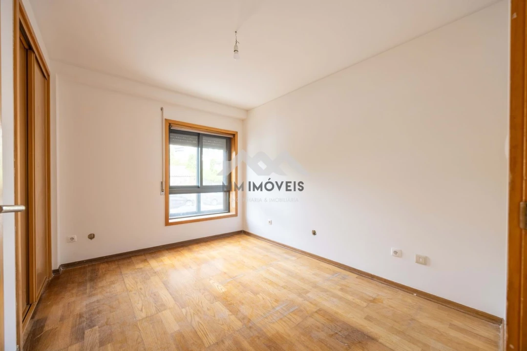 Apartamento T3 para Venda em Rio Tinto Foto 22