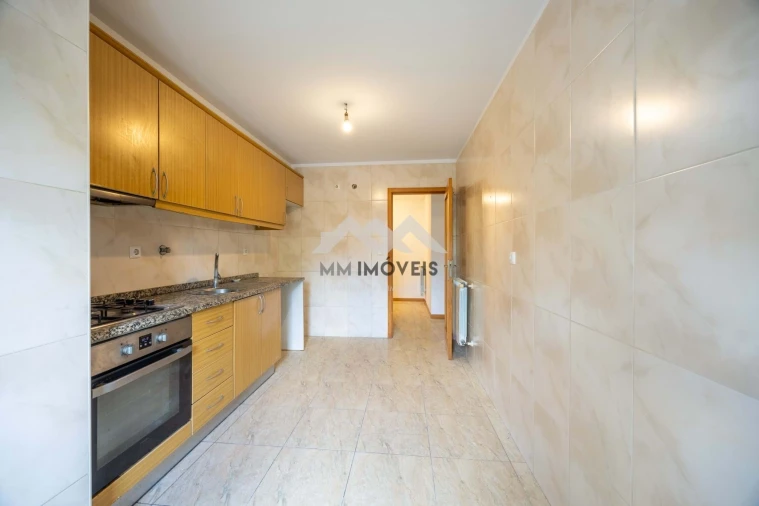 Apartamento T3 para Venda em Rio Tinto Foto 20