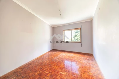 Apartamento T2 para Venda em Fânzeres e São Pedro da Cova