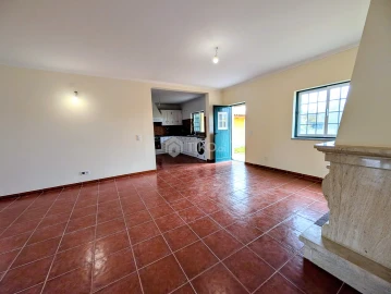 Moradia T3 para Venda em Salvaterra de Magos e Foros de Salvaterra