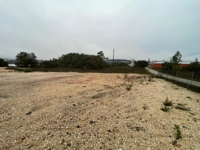 Terreno para Venda em Nossa Senhora das Misericordias Foto 10