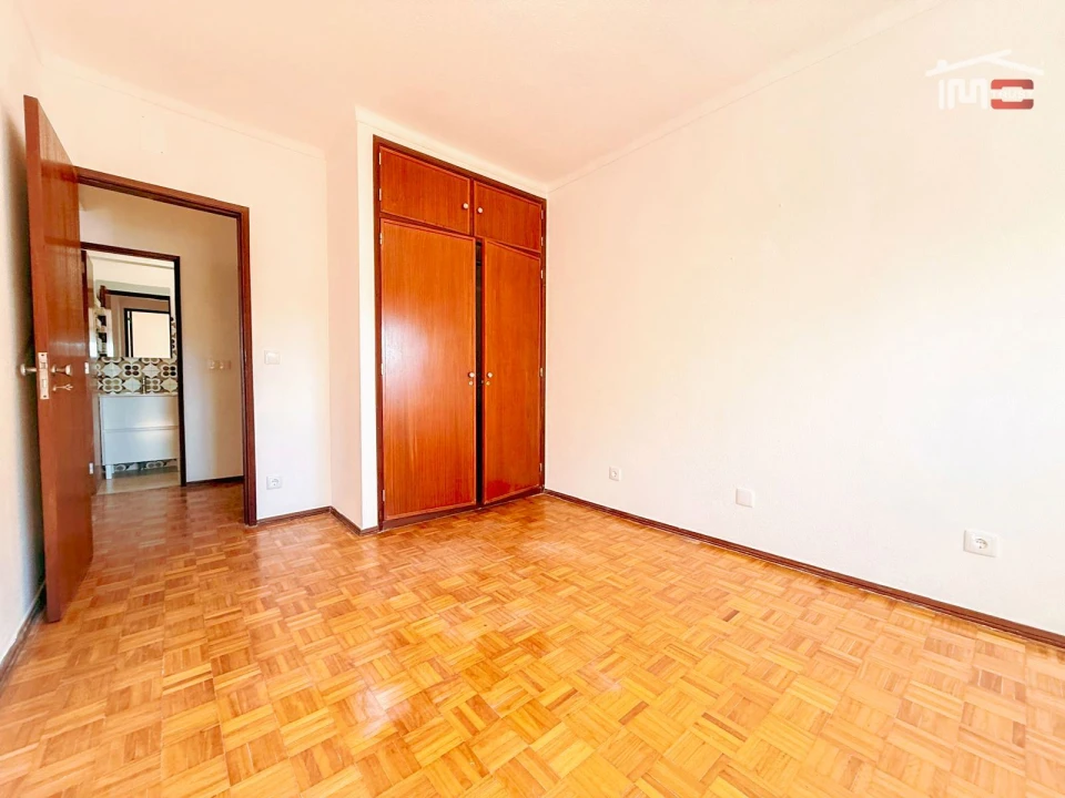 Apartamento T3 para Venda em Rio Maior Foto 17