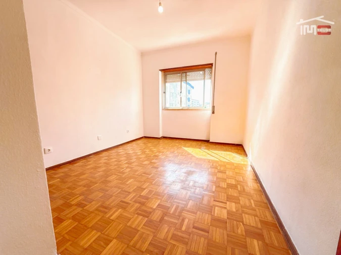 Apartamento T3 para Venda em Rio Maior Foto 16