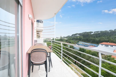 Apartamento T2 para Venda em Pontinha e Famões