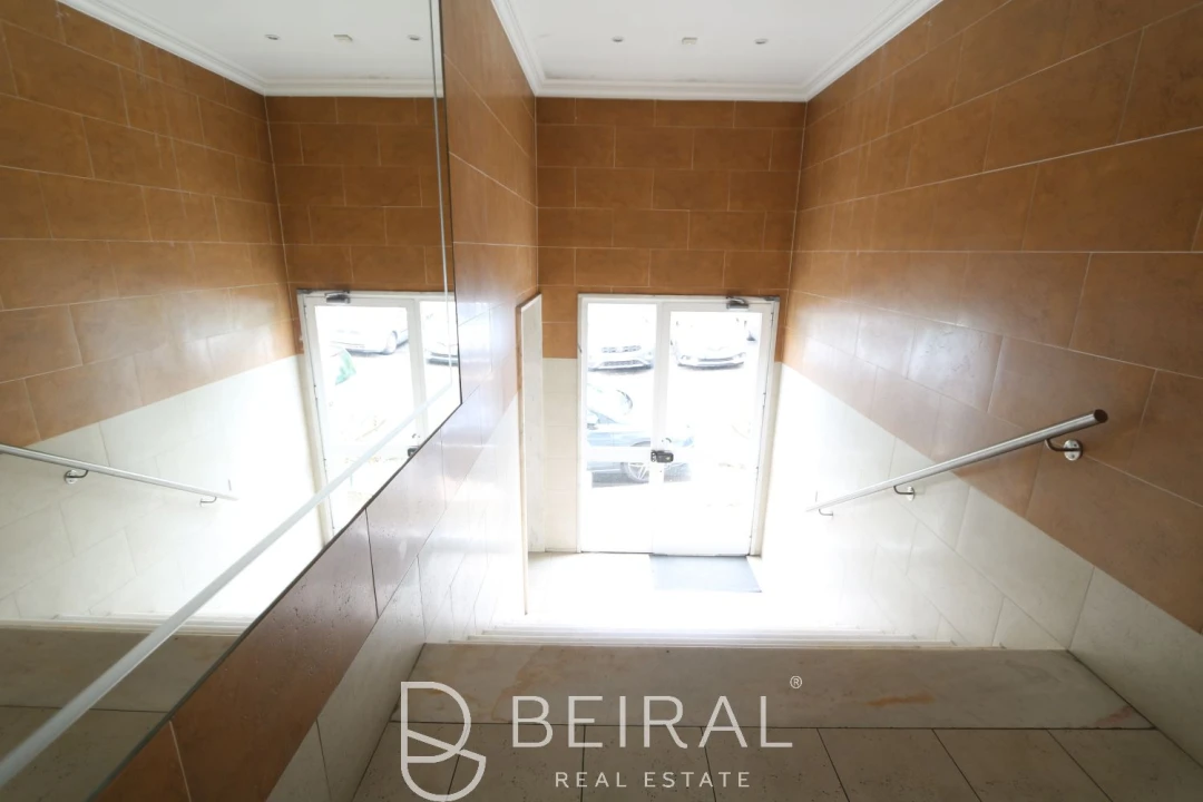 Apartamento T2 para Venda em Pontinha e Famões Foto 27