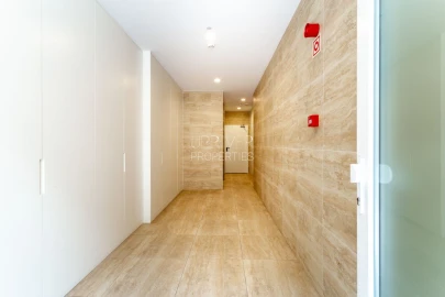 Apartamento T2 para Venda em Campolide