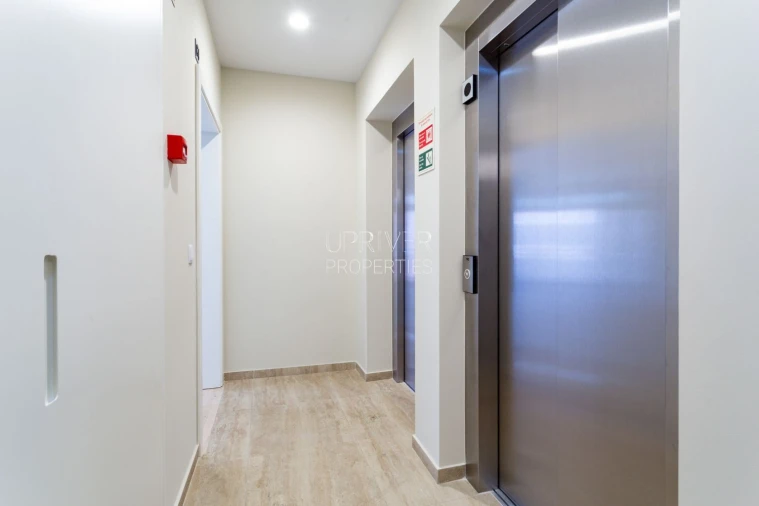 Apartamento T2 para Venda em Campolide Foto 32