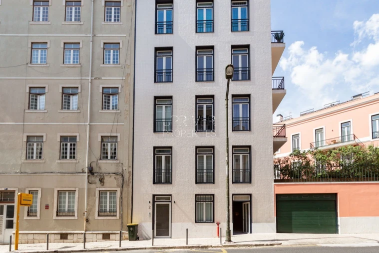Apartamento T2 para Venda em Campolide Foto 36