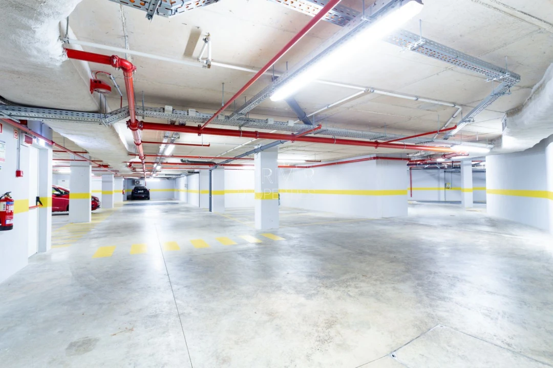 Apartamento T2 para Venda em Campolide Foto 35