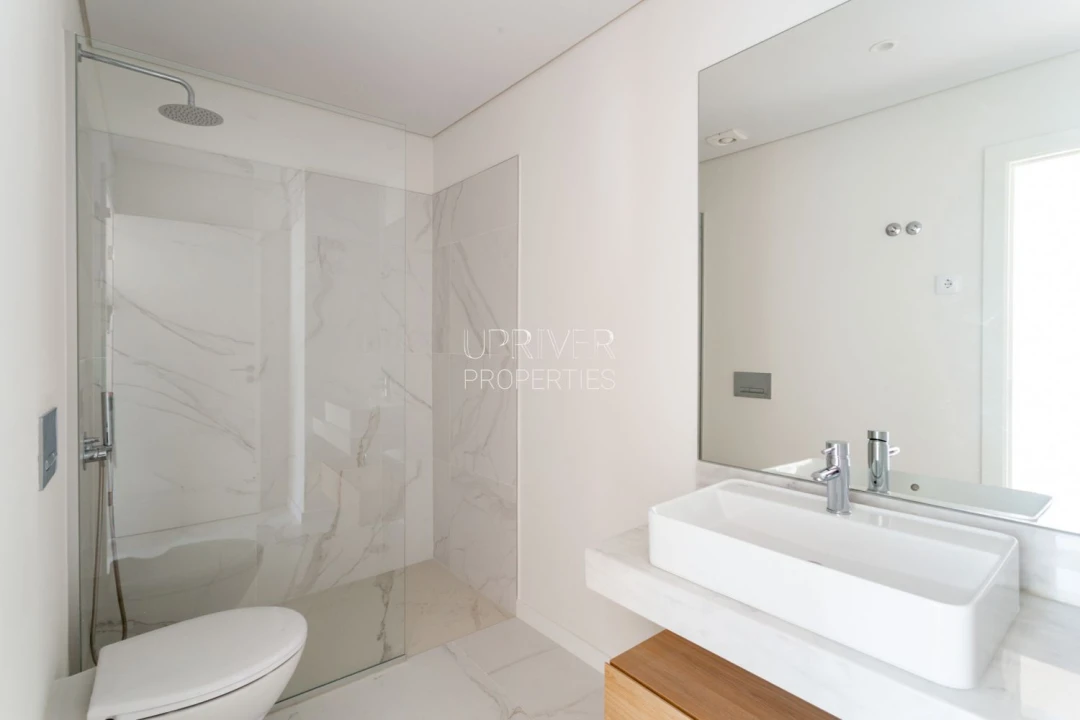 Apartamento T2 para Venda em Campolide Foto 18