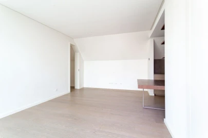 Apartamento T2 para Venda em Marvila