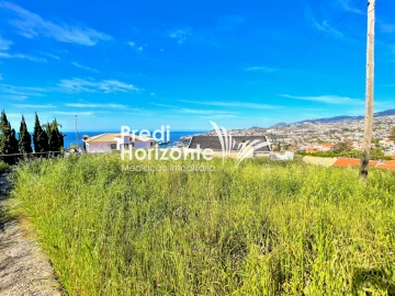 Terreno para Venda em Funchal (Santa Maria Maior)