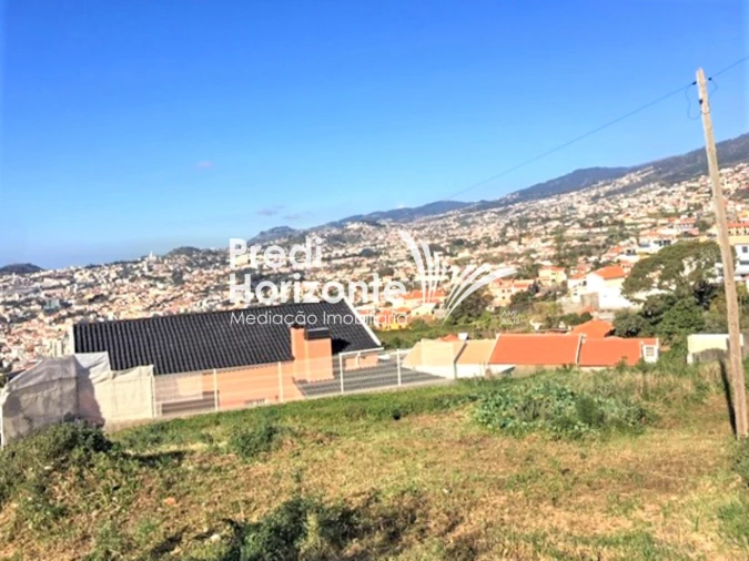 Terreno para Venda em Funchal (Santa Maria Maior) Foto 7