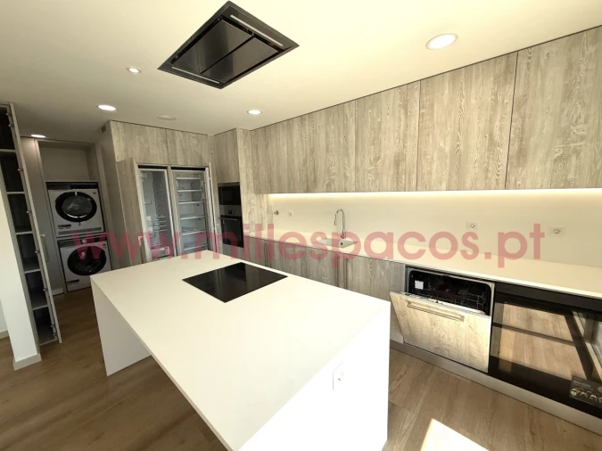 Apartamento T3 para Venda em Montijo e Afonsoeiro Foto 3