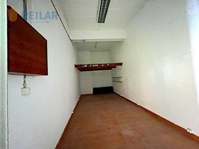 Garagem para Arrendamento em Moscavide e Portela Foto 2