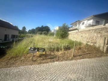 Terreno para Venda em Planalto de Monforte (Oucidres e Bobadela)