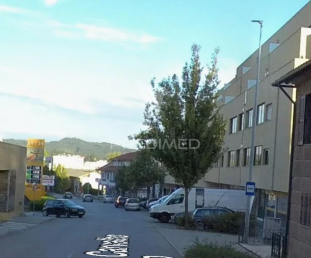 Armazém para Venda em Caldelas Foto 10