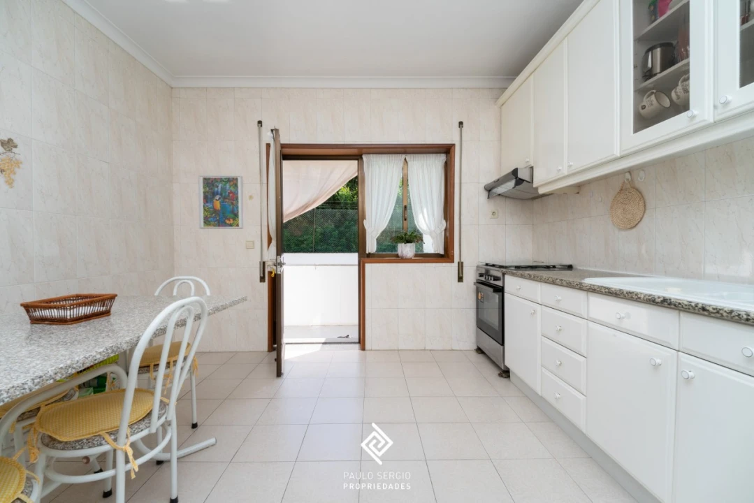 Moradia T5 para Venda em Gondomar (São Cosme), Valbom e Jovim Foto 10