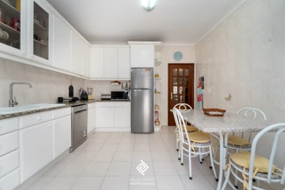 Moradia T5 para Venda em Gondomar (São Cosme), Valbom e Jovim