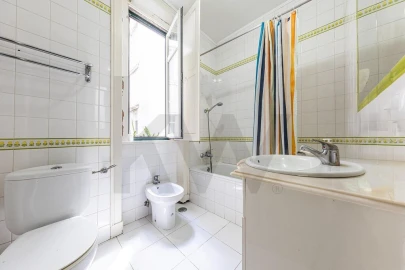Apartamento T4 para Venda em Penha de França