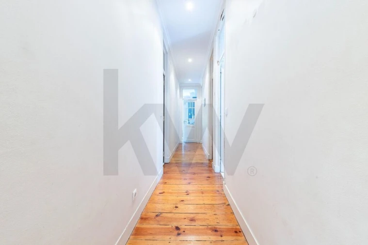 Apartamento T4 para Venda em Penha de França Foto 9