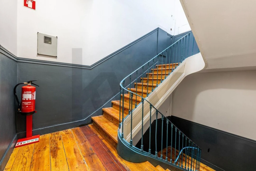 Apartamento T4 para Venda em Penha de França Foto 3