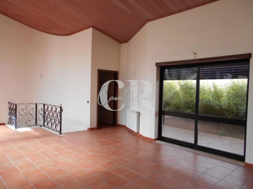 Moradia T4 para Venda em Meirinhas Foto 57