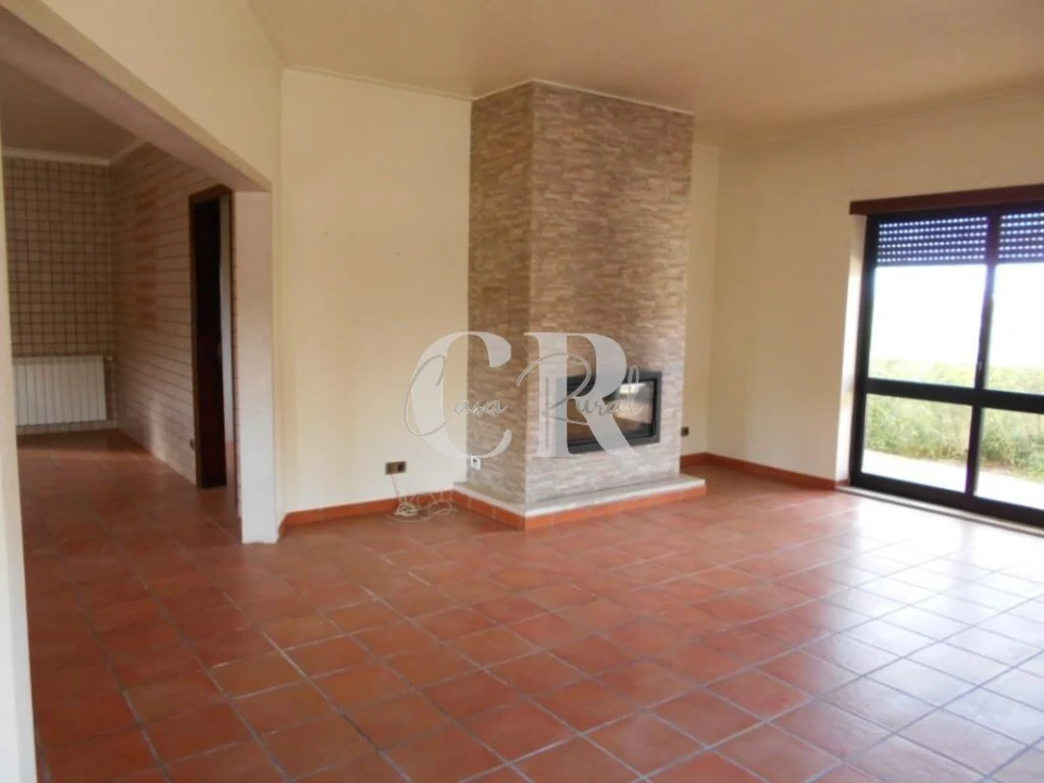 Moradia T4 para Venda em Meirinhas Foto 47