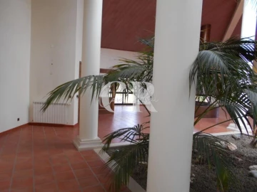 Moradia T4 para Venda em Meirinhas