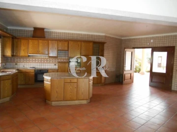 Moradia T4 para Venda em Meirinhas