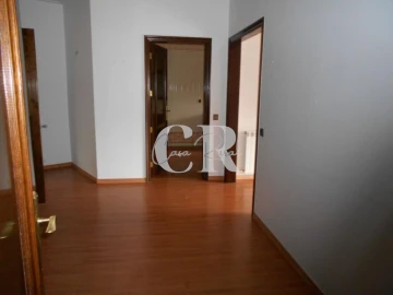 Moradia T4 para Venda em Meirinhas
