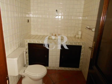 Moradia T4 para Venda em Meirinhas