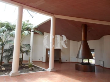 Moradia T4 para Venda em Meirinhas
