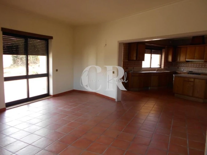 Moradia T4 para Venda em Meirinhas Foto 50
