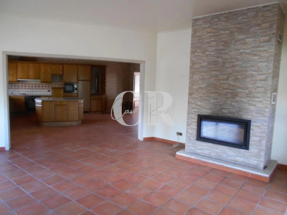 Moradia T4 para Venda em Meirinhas Foto 48