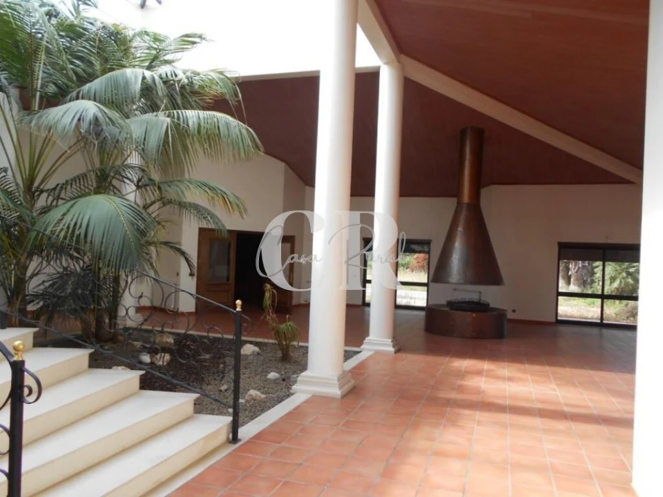 Moradia T4 para Venda em Meirinhas Foto 22