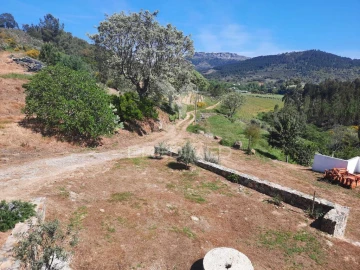 Quinta T4 para Venda em São Salvador da Aramenha