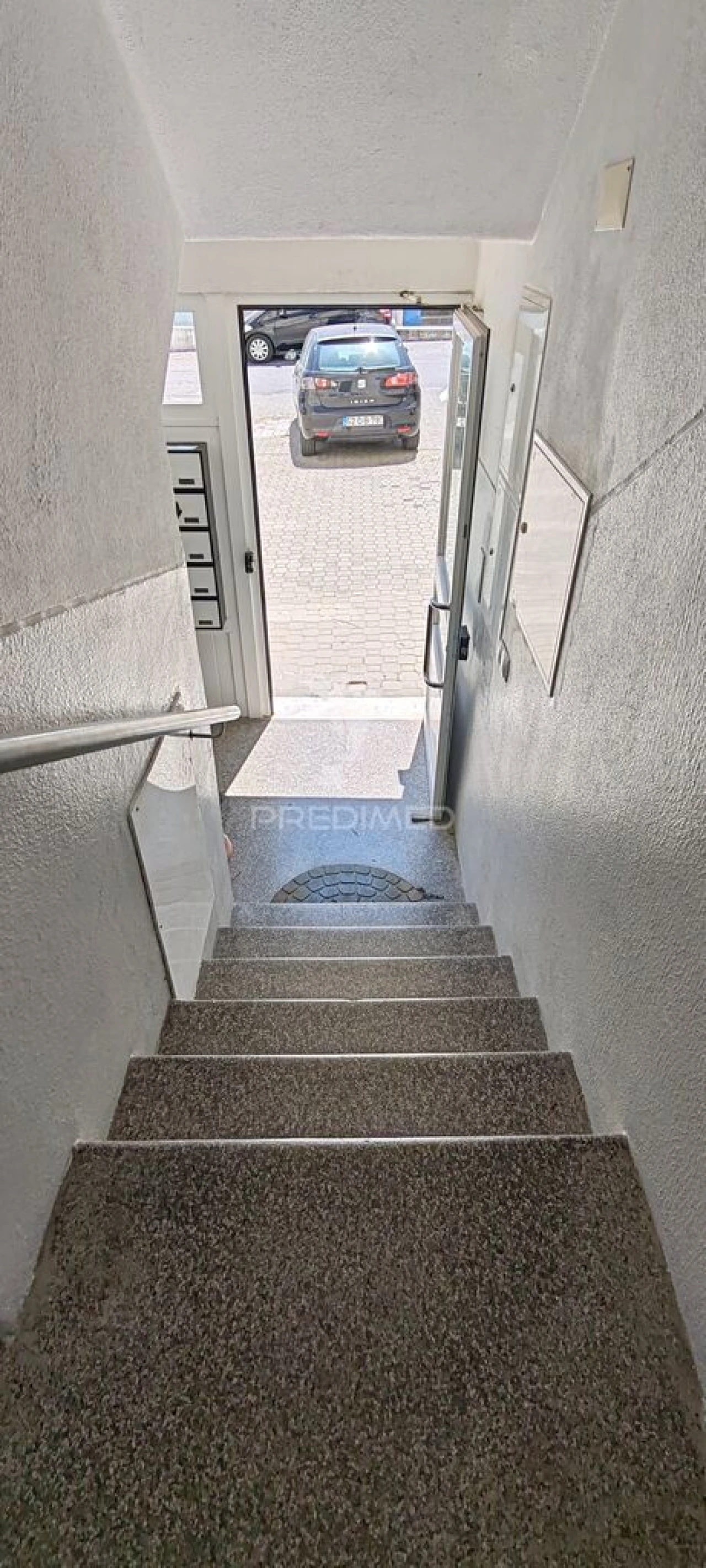 Apartamento T3 para Venda em Laranjeiro e Feijó Foto 11